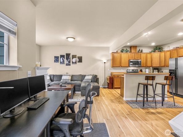 229 Dorn Avenue D101, Everett WA 98208