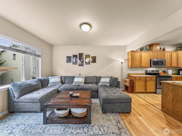 229 Dorn Avenue D101, Everett WA 98208