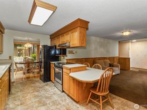 15729 Larch Way, Lynnwood WA 98087