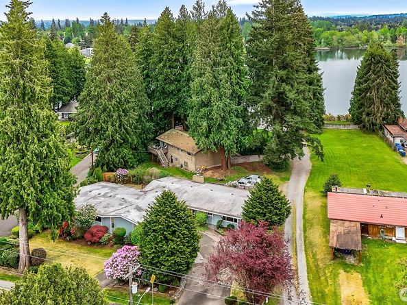 15729 Larch Way, Lynnwood WA 98087