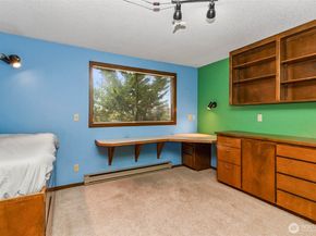 15729 Larch Way, Lynnwood WA 98087