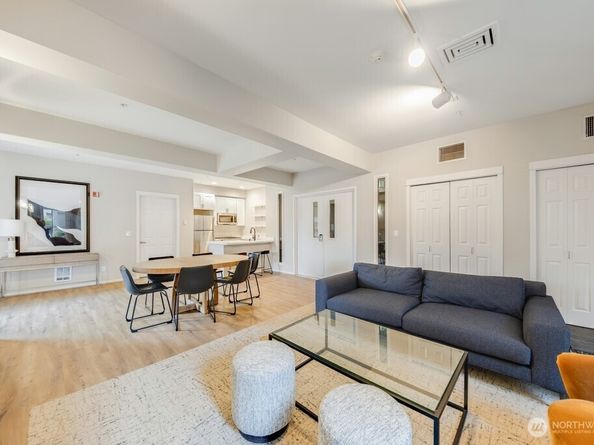 10042 Main Street 203, Bellevue WA 98004