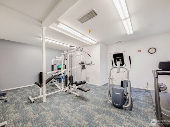 10042 Main Street 203, Bellevue WA 98004