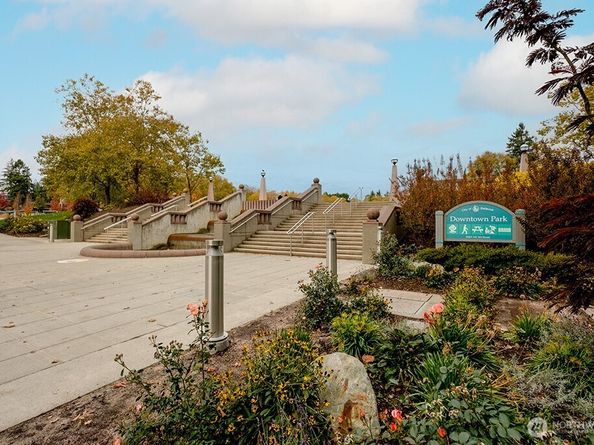 10042 Main Street 203, Bellevue WA 98004