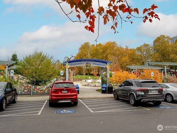 10042 Main Street 203, Bellevue WA 98004