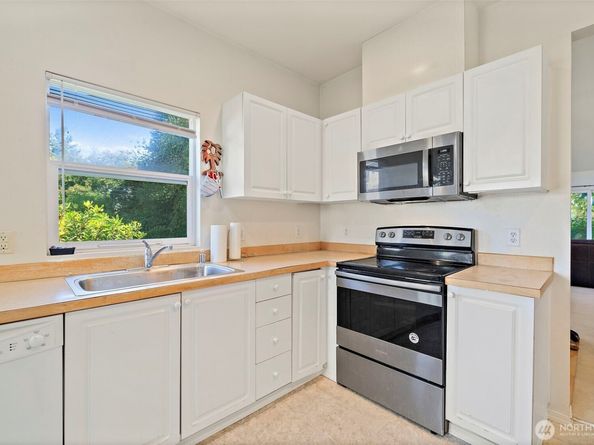 16234 119th Place NE 161, Bothell WA 98011