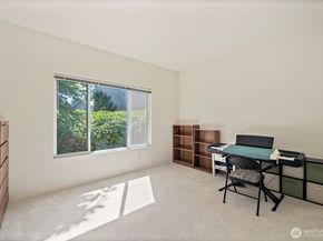 16234 119th Place NE 161, Bothell WA 98011