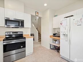 16234 119th Place NE 161, Bothell WA 98011