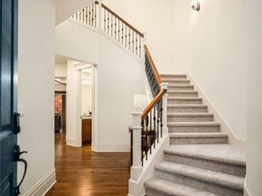 2884 258th Place SE, Sammamish WA 98075