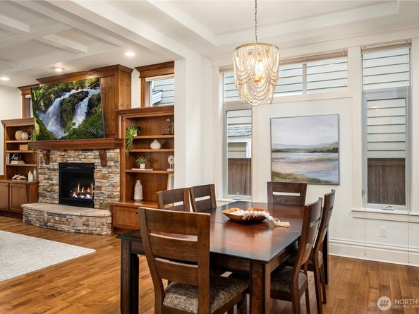 2884 258th Place SE, Sammamish WA 98075