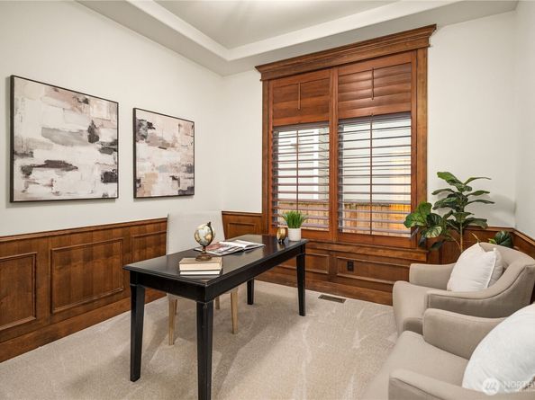 2884 258th Place SE, Sammamish WA 98075