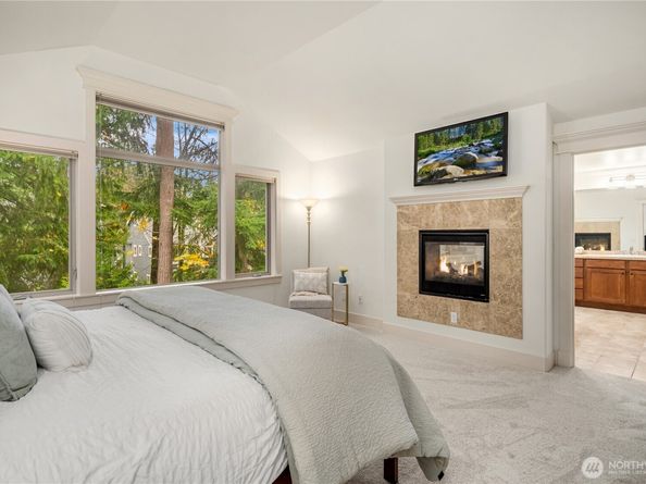 2884 258th Place SE, Sammamish WA 98075