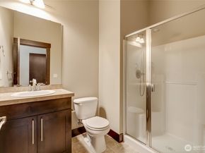 4020 NE 3rd Place, Renton WA 98056