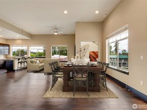 4020 NE 3rd Place, Renton WA 98056