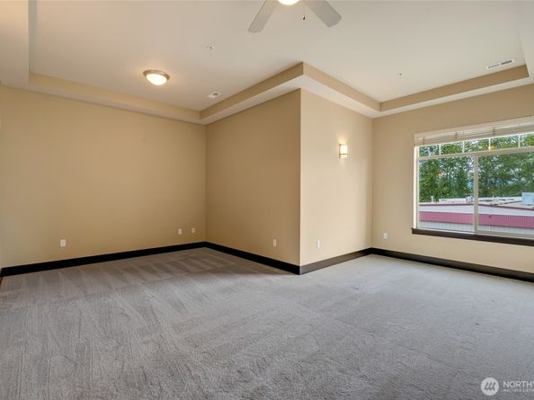 4020 NE 3rd Place, Renton WA 98056