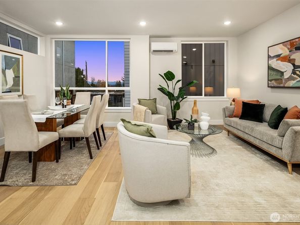 1313 14th Avenue S A, Seattle WA 98144