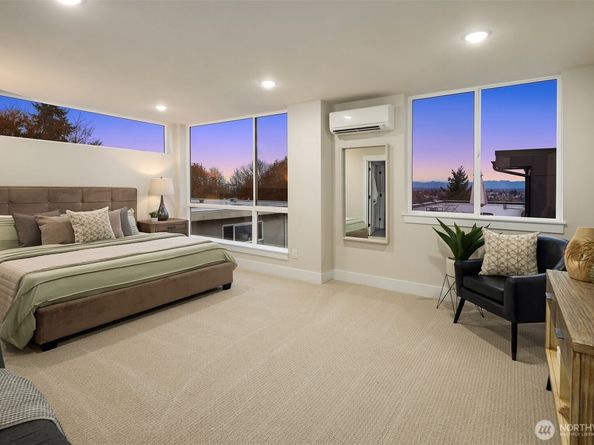 1313 14th Avenue S A, Seattle WA 98144