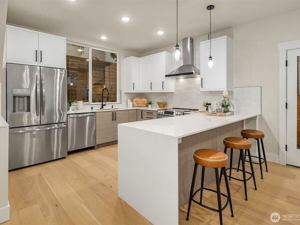 1313 14th Avenue S A, Seattle WA 98144