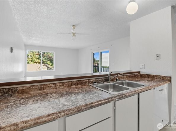 17431 Ambaum Boulevard S B12, Seattle WA 98148