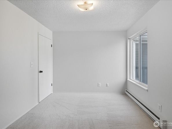 17431 Ambaum Boulevard S B12, Seattle WA 98148