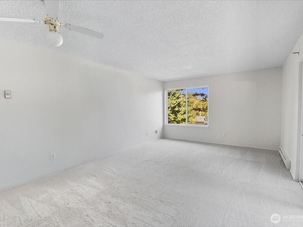 17431 Ambaum Boulevard S B12, Seattle WA 98148