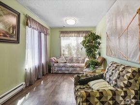 17431 Ambaum Boulevard S B12, Seattle WA 98148