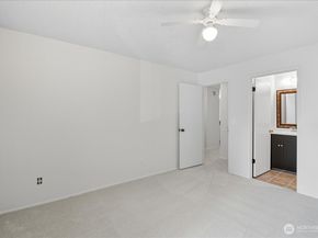 17431 Ambaum Boulevard S B12, Seattle WA 98148