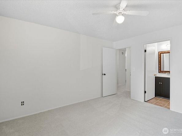 17431 Ambaum Boulevard S B12, Seattle WA 98148