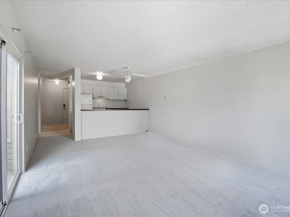 17431 Ambaum Boulevard S B12, Seattle WA 98148