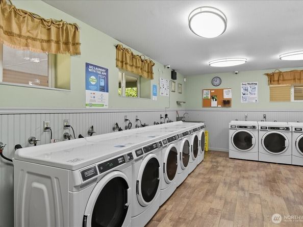 17431 Ambaum Boulevard S B12, Seattle WA 98148