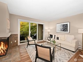 2949 76th Avenue SE 81D, Mercer Island WA 98040