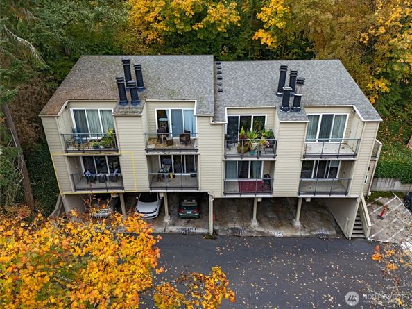 2949 76th Avenue SE 81D, Mercer Island WA 98040