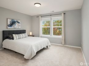 787 Hoquiam Place NE, Renton WA 98059