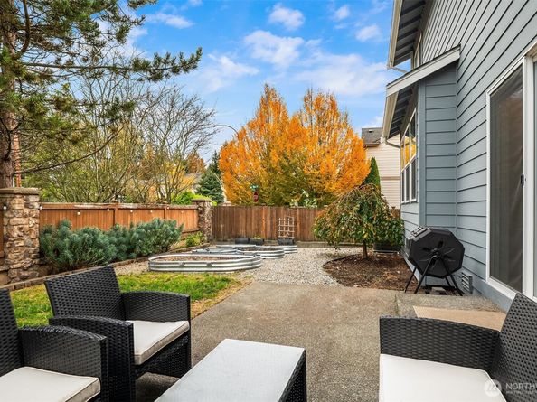 787 Hoquiam Place NE, Renton WA 98059