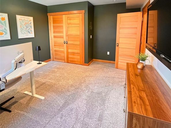 7940 Beach Drive E, Port Orchard WA 98366