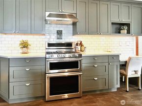 7940 Beach Drive E, Port Orchard WA 98366