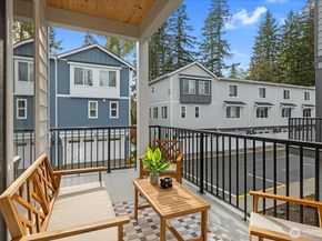 13730 Manor Way F1, Lynnwood WA 98087