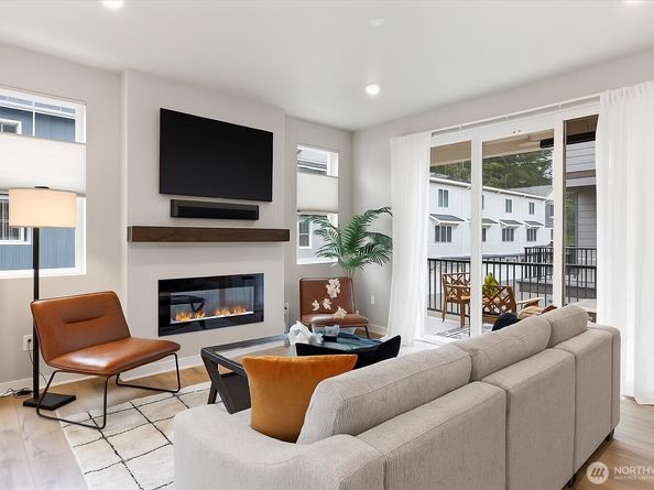 13730 Manor Way F1, Lynnwood WA 98087