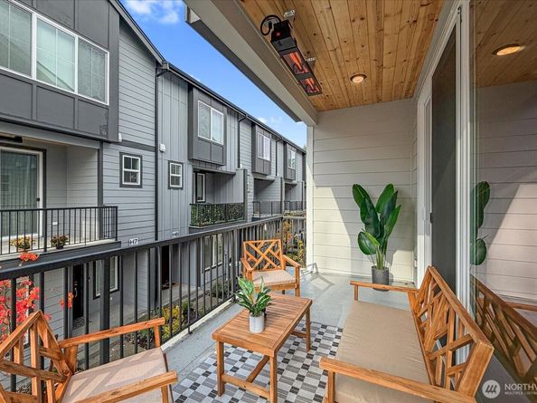 13730 Manor Way F1, Lynnwood WA 98087