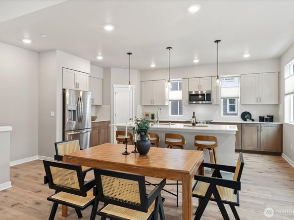 13730 Manor Way F1, Lynnwood WA 98087