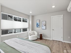 13730 Manor Way F1, Lynnwood WA 98087