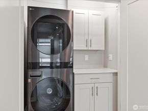 13730 Manor Way F1, Lynnwood WA 98087