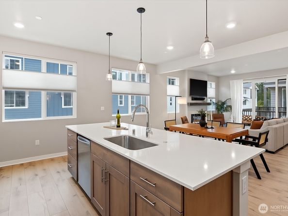 13730 Manor Way F1, Lynnwood WA 98087