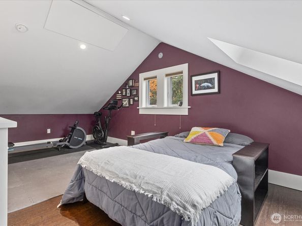 14034 2nd Avenue NW B, Seattle WA 98177