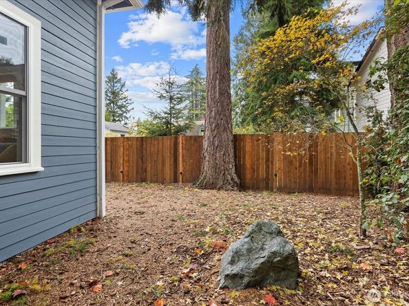 14034 2nd Avenue NW B, Seattle WA 98177