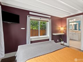 14034 2nd Avenue NW B, Seattle WA 98177