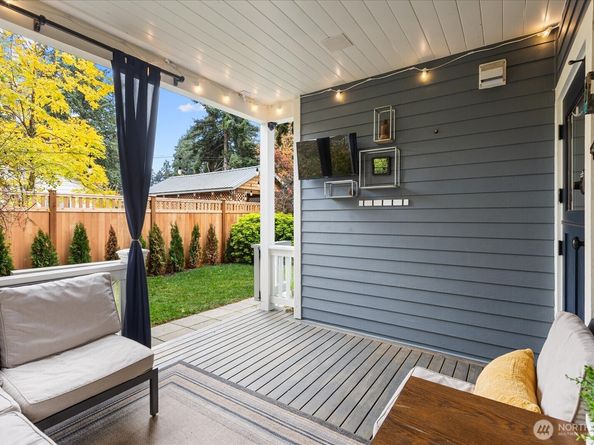 14034 2nd Avenue NW B, Seattle WA 98177