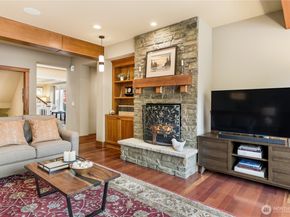 1607 Lyons Avenue NE, Renton WA 98059