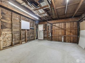 4364 151st Avenue SE, Bellevue WA 98006