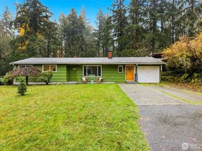 4364 151st Avenue SE, Bellevue WA 98006